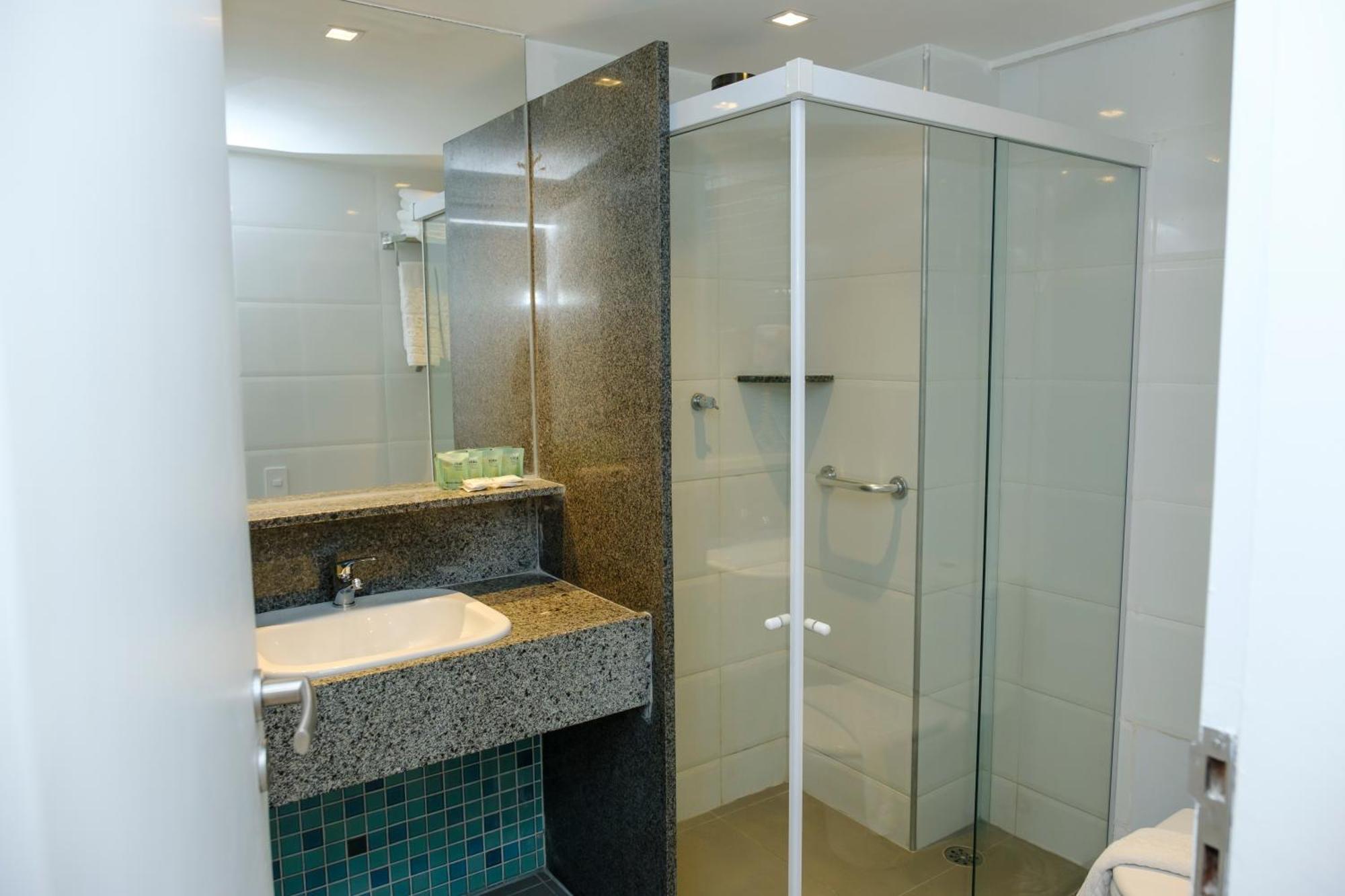 Marante Plaza Hotel